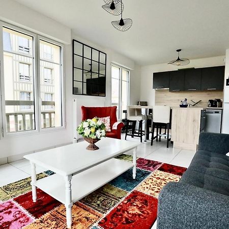 Appartement Des Arts Deauville Luaran gambar