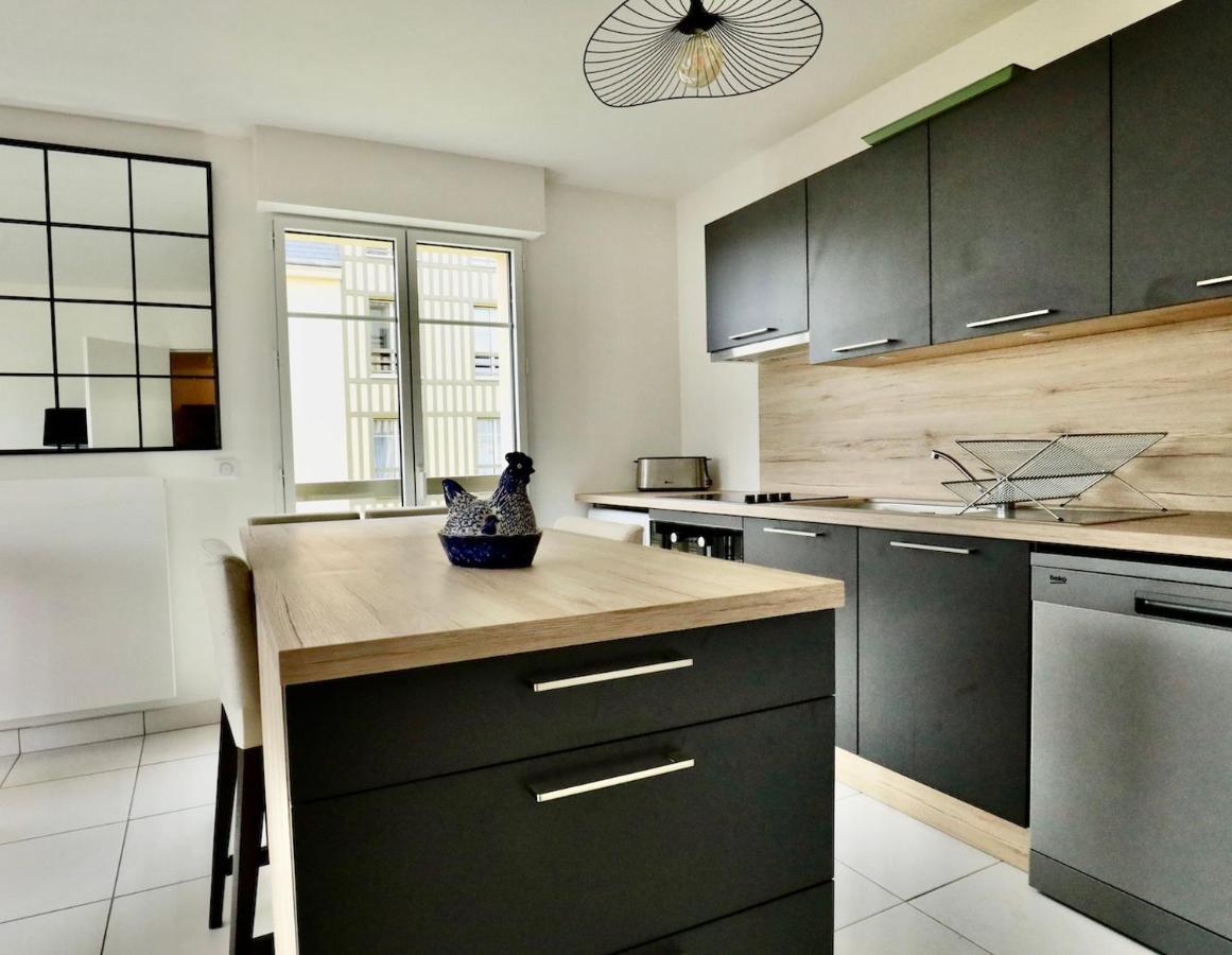 Appartement Des Arts Deauville Luaran gambar