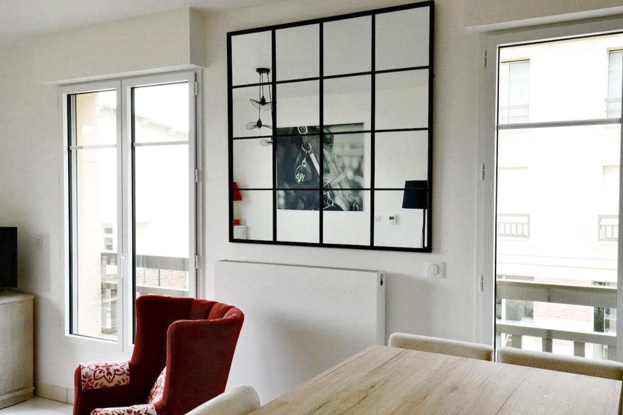 Appartement Des Arts Deauville Luaran gambar